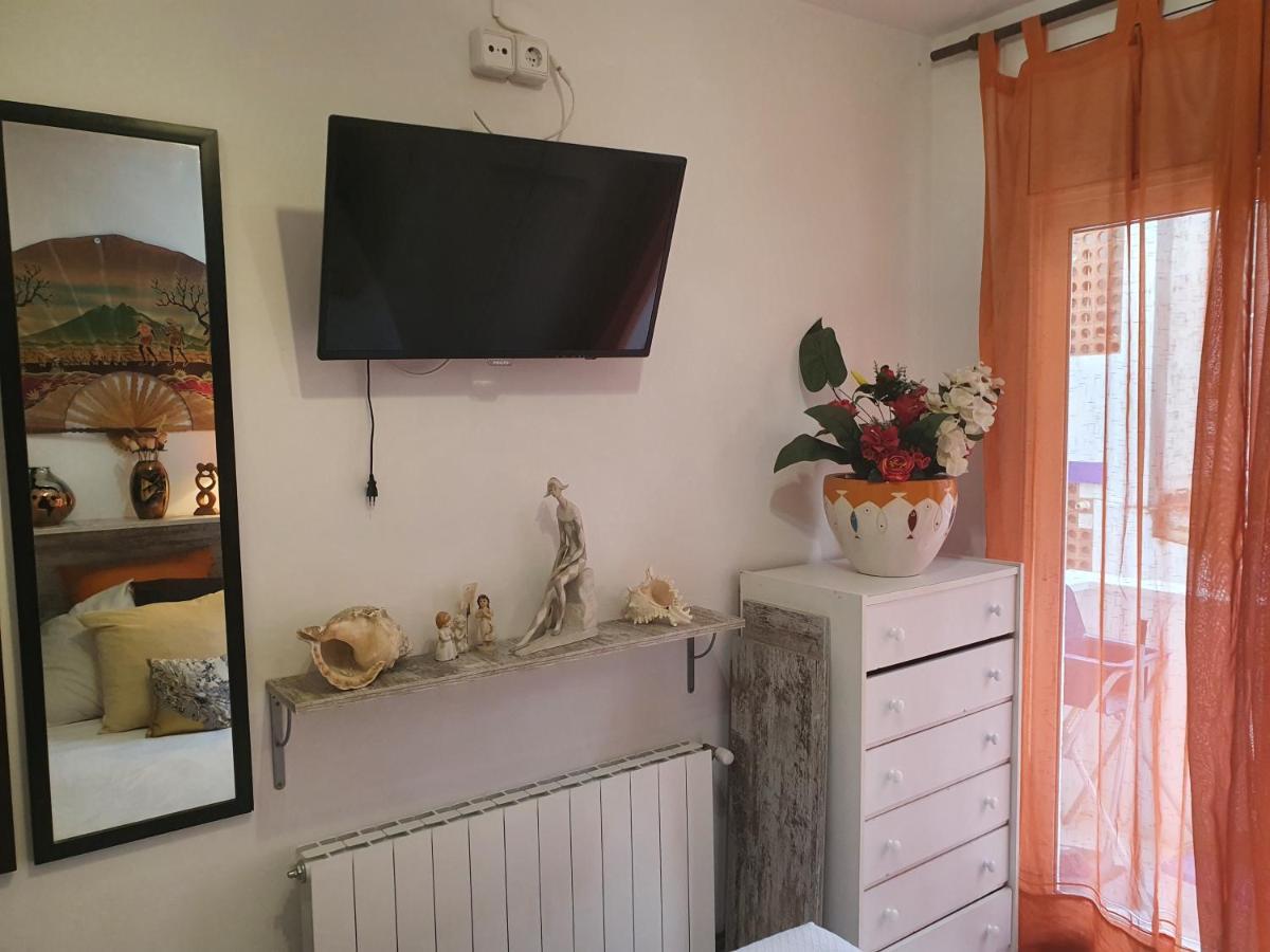 Apartamento Con Oficina Y Vistas Al Mar Sitges Luaran gambar