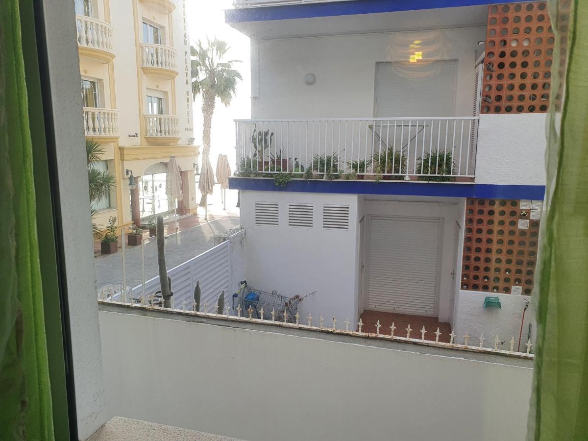 Apartamento Con Oficina Y Vistas Al Mar Sitges Luaran gambar