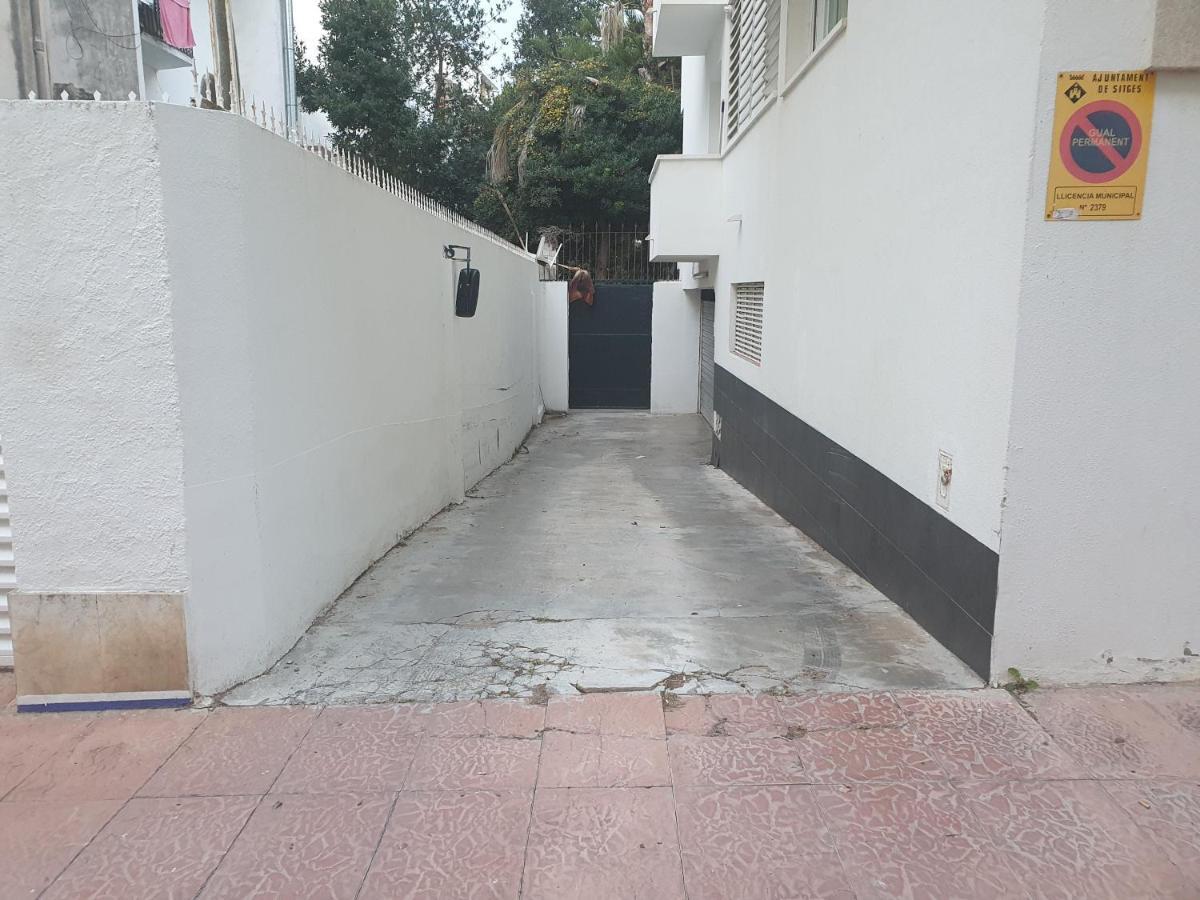 Apartamento Con Oficina Y Vistas Al Mar Sitges Luaran gambar