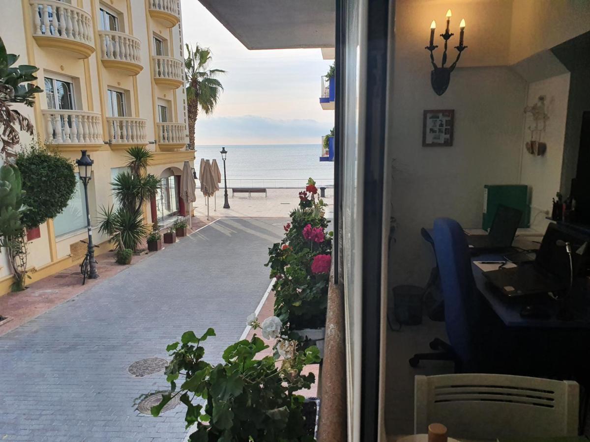 Apartamento Con Oficina Y Vistas Al Mar Sitges Luaran gambar