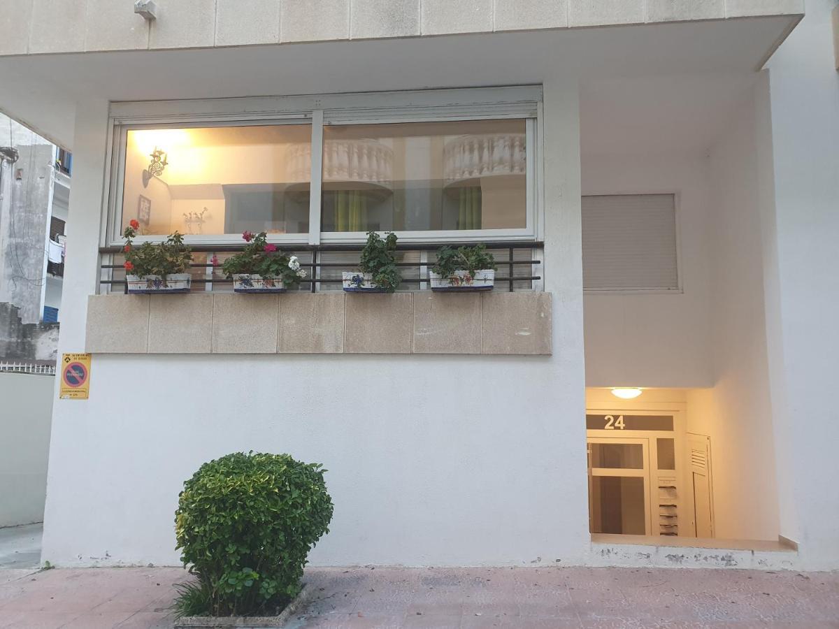 Apartamento Con Oficina Y Vistas Al Mar Sitges Luaran gambar